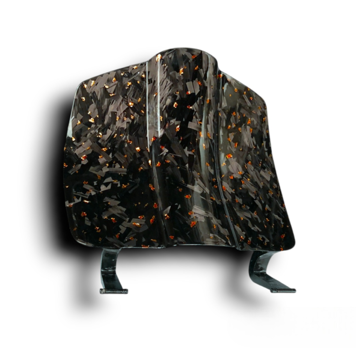 Vespa Custom flakes Forged Carbon Beenschildklep