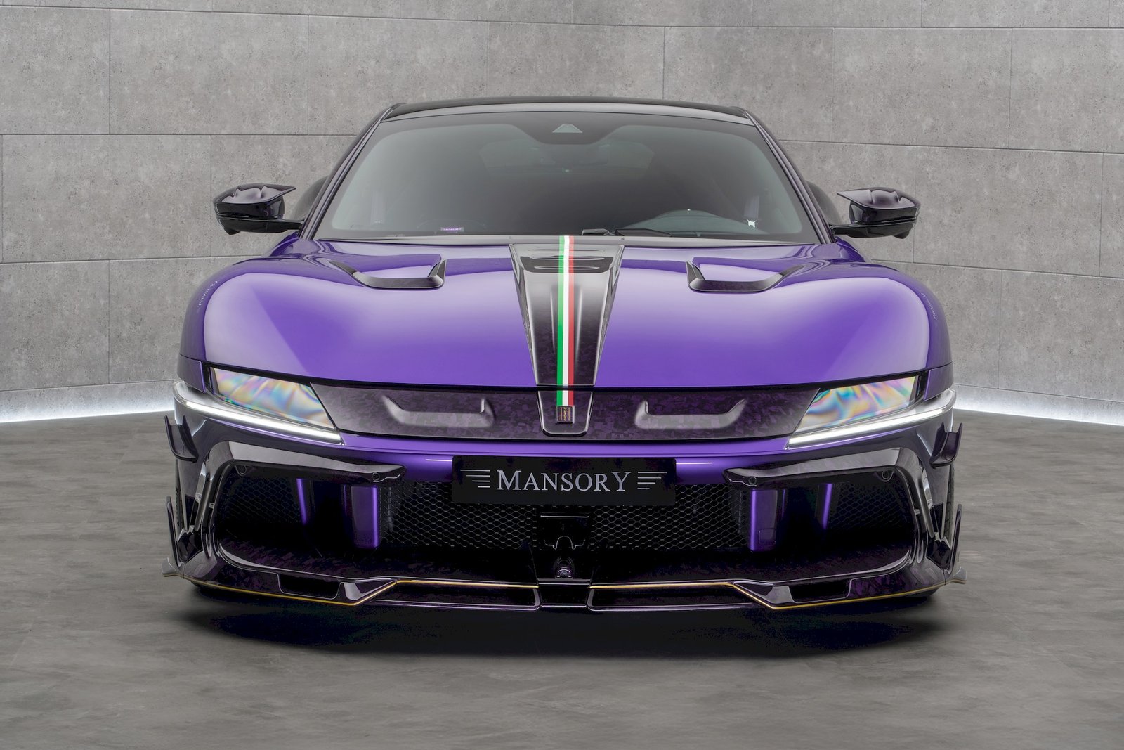 68d11a89362b361b09f4c28a_MANSORY_EQUESTRE_04